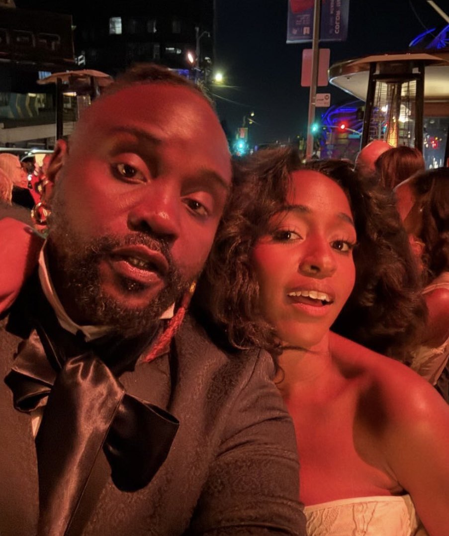 FilmUpdates's tweet photo. Brian Tyree Henry and Ayo Edebiri in new photos. 📸 https://t.co/cwP0vvFON1