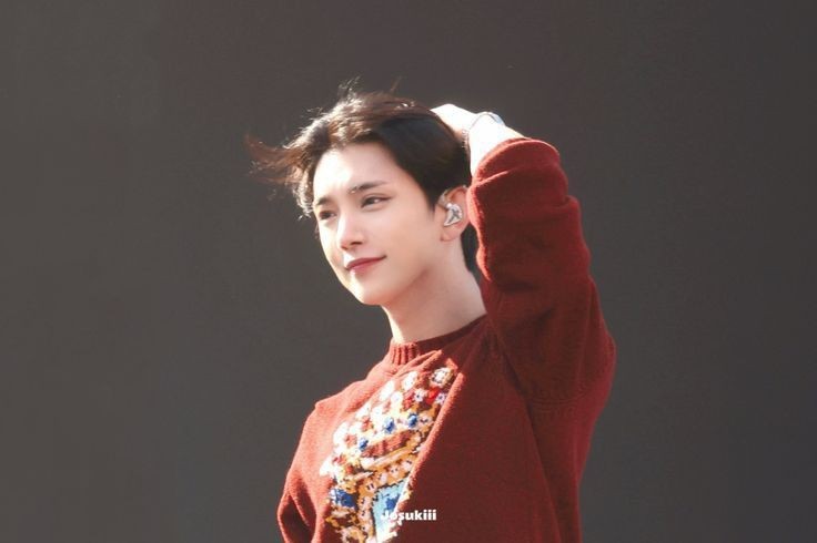 ssshua_s's tweet photo. 슈아시 ~~~~ !! https://t.co/6khIzvuirP
