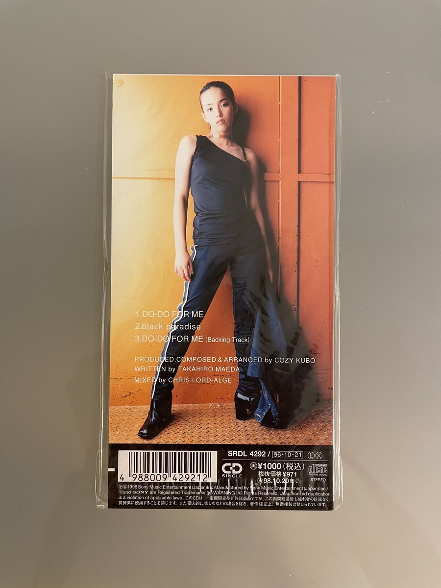 hanimage58's tweet photo. 今日10月21日は知念里奈ちゃんの「DO-DO FOR ME」が発売されて28周年です。作詞:前田たかひろさん、作曲:久保こーじさんによる作品です。日本テレビ系「アムロ今田きっとNo.1」エンディングテーマに起用されました。歌唱力も高く激しいダンスもクールにこなされておりました。
#知念里奈
#DODOFORME https://t.co/BFSK5RRhSS