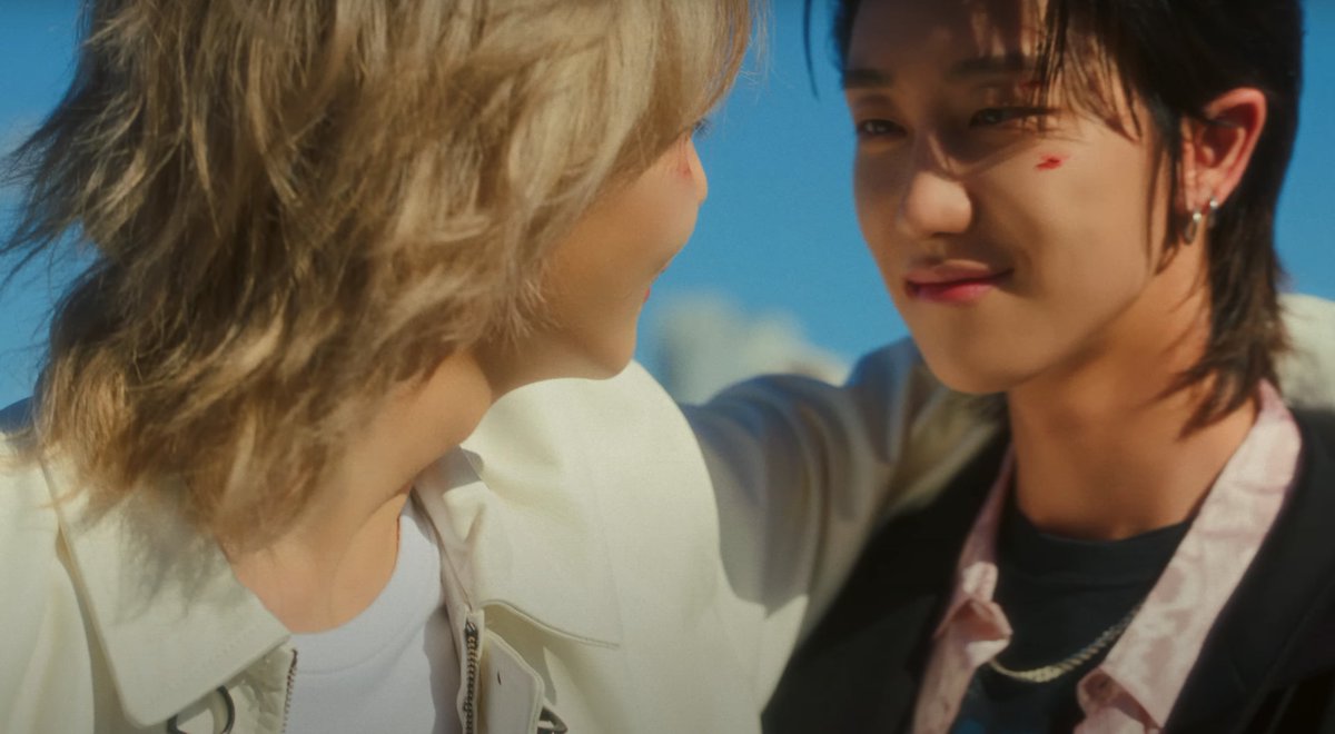 jeonghaozone's tweet photo. beautiful boys just wanna have fun (together!!!) https://t.co/r9zDvT9jZ8