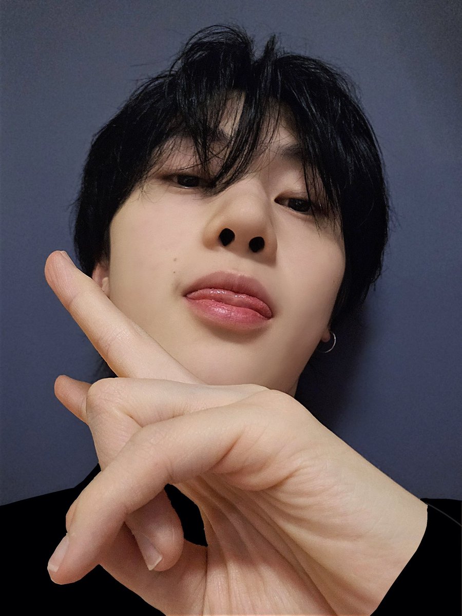 myseokryudan's tweet image. WET AND DRY MATTHEW 😭