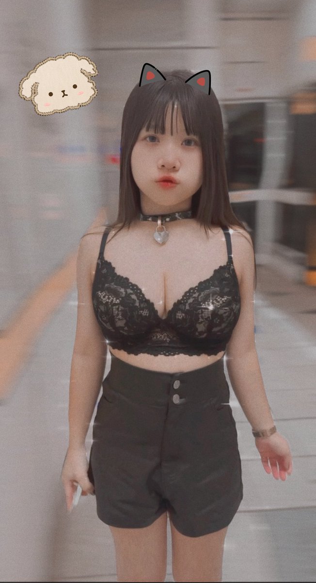 我以前會直接穿這樣去約會 
真的滿瞎🦐🤣🥲 https://t.co/7smugiKtHD