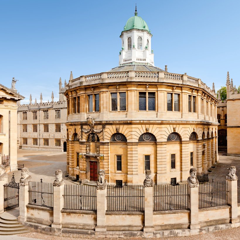 Ashmolean Museum tweet media