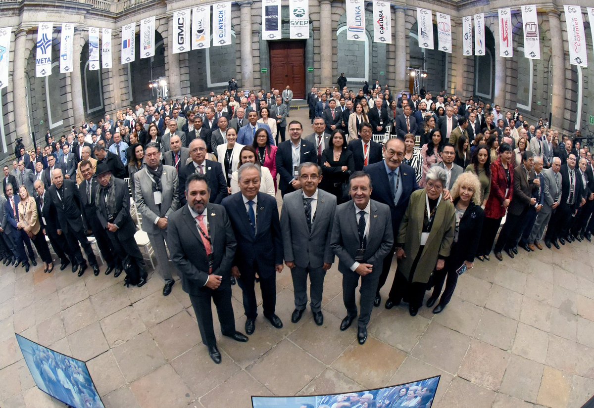 SalvaFernándezA tweet media