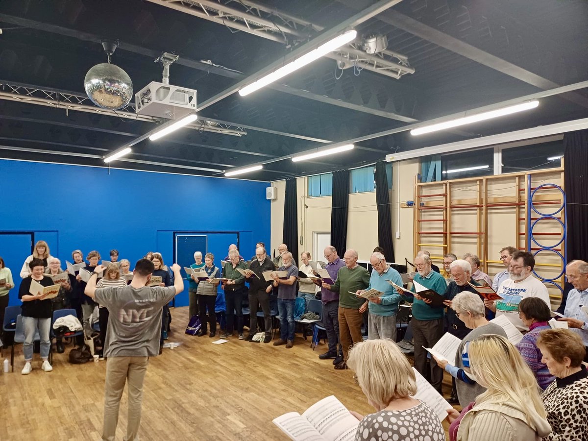 We had our AGM last Wednesday and afterward we sang through the Faure - brilliant evening!
#AGM #GoodSing #FaureRequiem