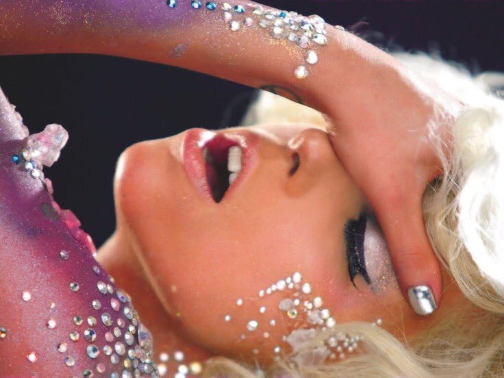 allurequinn's tweet photo. the greatest pop star of the century made her debut https://t.co/gAnzGxbKAM