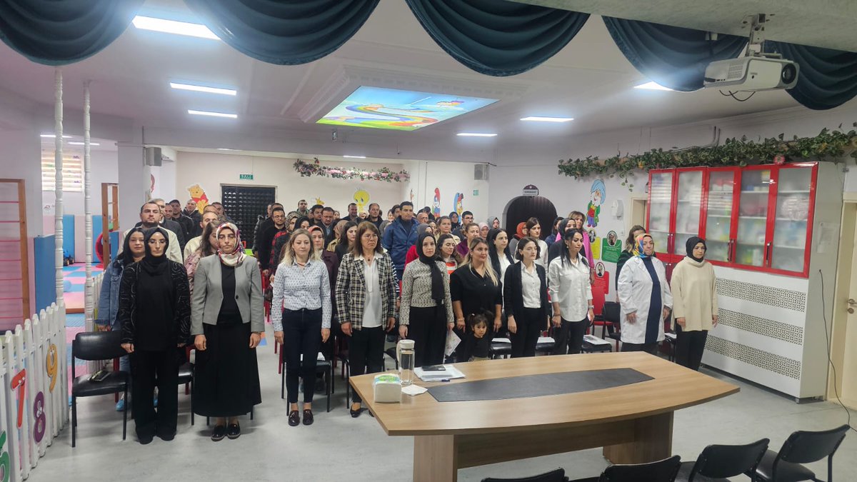 sivashalide's tweet photo. 2024-2025 Eğitim Öğretim Yılı 1. Dönem Okul Aile Birliği /Veli  Toplantımızı gerçekleştirdik. 
@sivasvaliligi 
@sivasmem 
@necatiyener_ 
@Sivas_HEDEF https://t.co/VJDX7m7mUd
