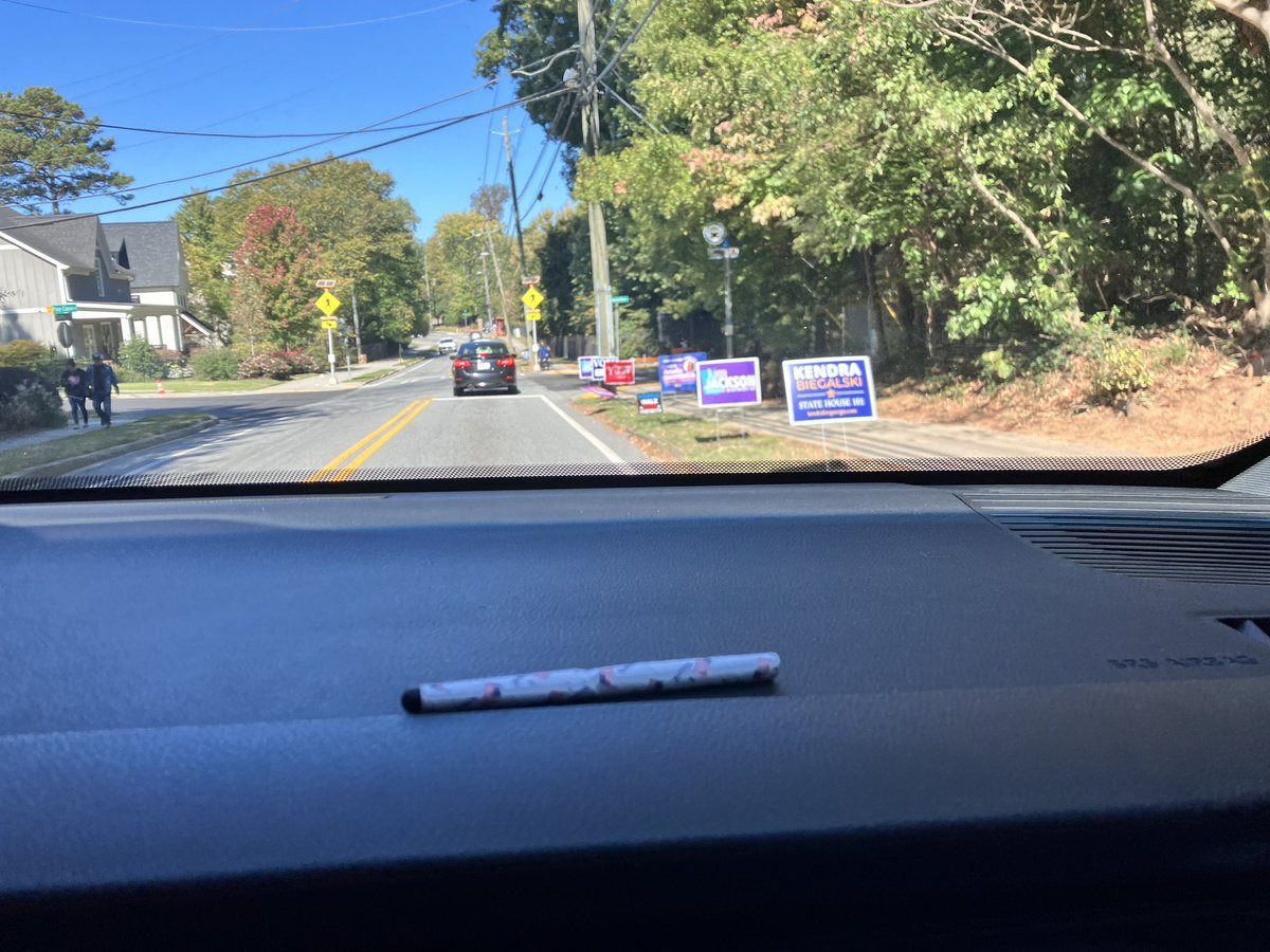 AllyseDenmark's tweet photo. Voting early and in person in Atlanta with my lucky voting stick. #gapol #HarrisWalz2024 #Atlanta LET’S WIN THIS! https://t.co/Ekdc9kKhcK