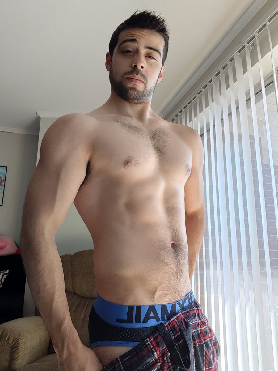 Mischief Yeen tweet media