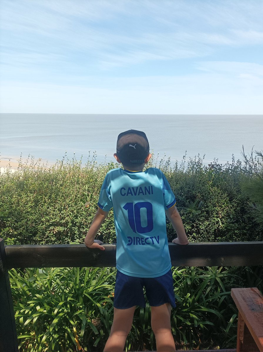juanibayern's tweet photo. @ECavaniOfficial https://t.co/OkuIkeSkw0