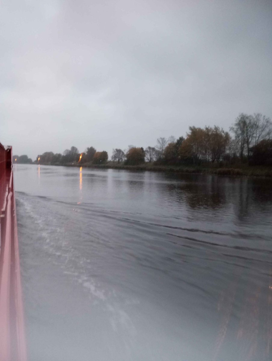 Irgendwas mit Schiffen tweet media