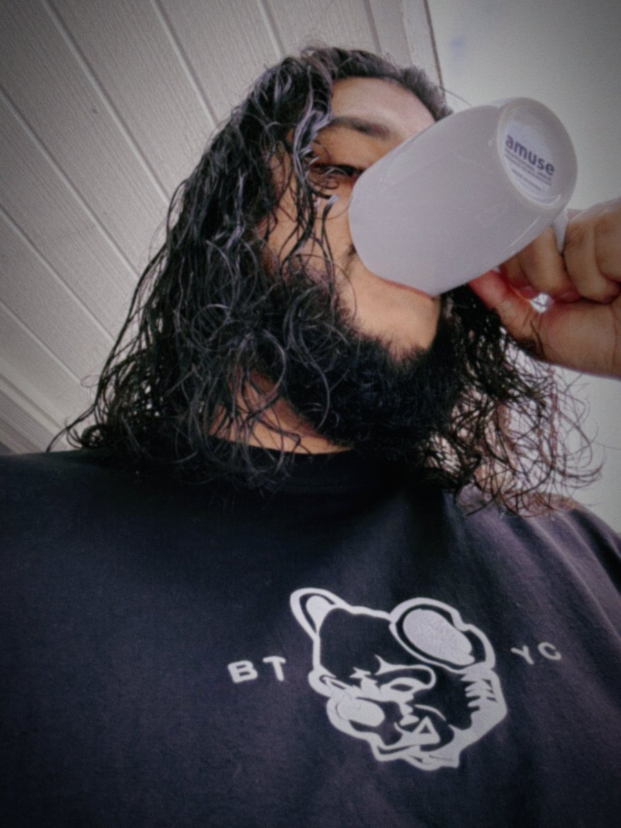 JPHazelton's tweet photo. GM Web3! ☕️🧸😎
The space is evolving fast, and we’re all part of shaping the future. Whether you’re building, trading, or just getting started, remember we’re here to stay connected, stay grinding, and keep innovating.

#GM #Web3Strong #BTYC #InnovationEveryday #TedStrong https://t.co/UkUJboaL1l