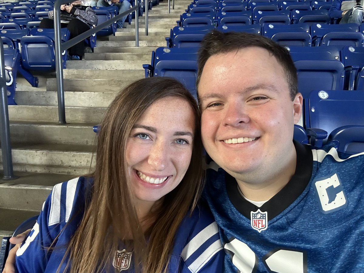 zbulleit's tweet photo. I-N-D-Y! Let’s go! #MIAvsIND #ForTheShoe https://t.co/vuEo8BAzaB