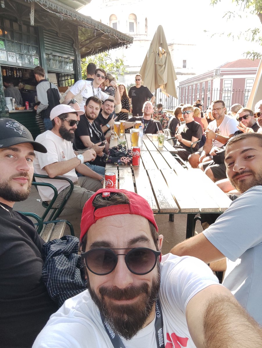 GM 

Vibin with <a href="/BoredApeYC/">Bored Ape Yacht Club 🍌</a> and <a href="/FrenchApeYC/">French Apes 🍌 🇫🇷</a> fam' in Lisboa 🇵🇹🐵

Huge thanks to <a href="/PortugalApeClub/">Portugal Ape Club</a> and our friends  <a href="/UKApeClub/">UK Ape Club</a> <a href="/ApeClubDach/">German Ape Club 🇩🇪 🇦🇹🇨🇭</a> <a href="/BoredClubCanada/">Bored Club Canada</a>