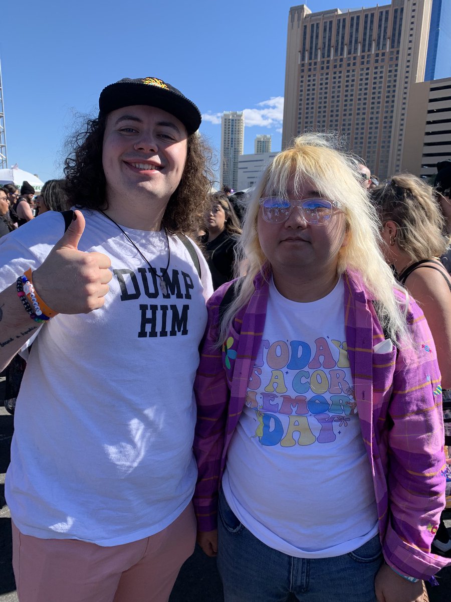 Long live <a href="/SmoothBrainBand/">Smooth Brain 🏳️‍🌈🧠🏳️‍⚧️</a> <3 I will never forget you :D