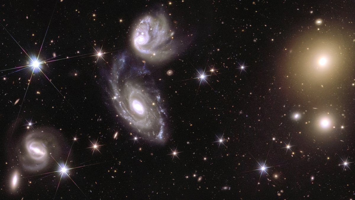 coreyspowell's tweet photo. ESA's Euclid space telescope is assembling the largest 3D map of the universe ever made.
The first section is now complete. Take a look at what happens when you zoom in...
https://t.co/NN5B2DDXsl https://t.co/KQeUQ5MuXk