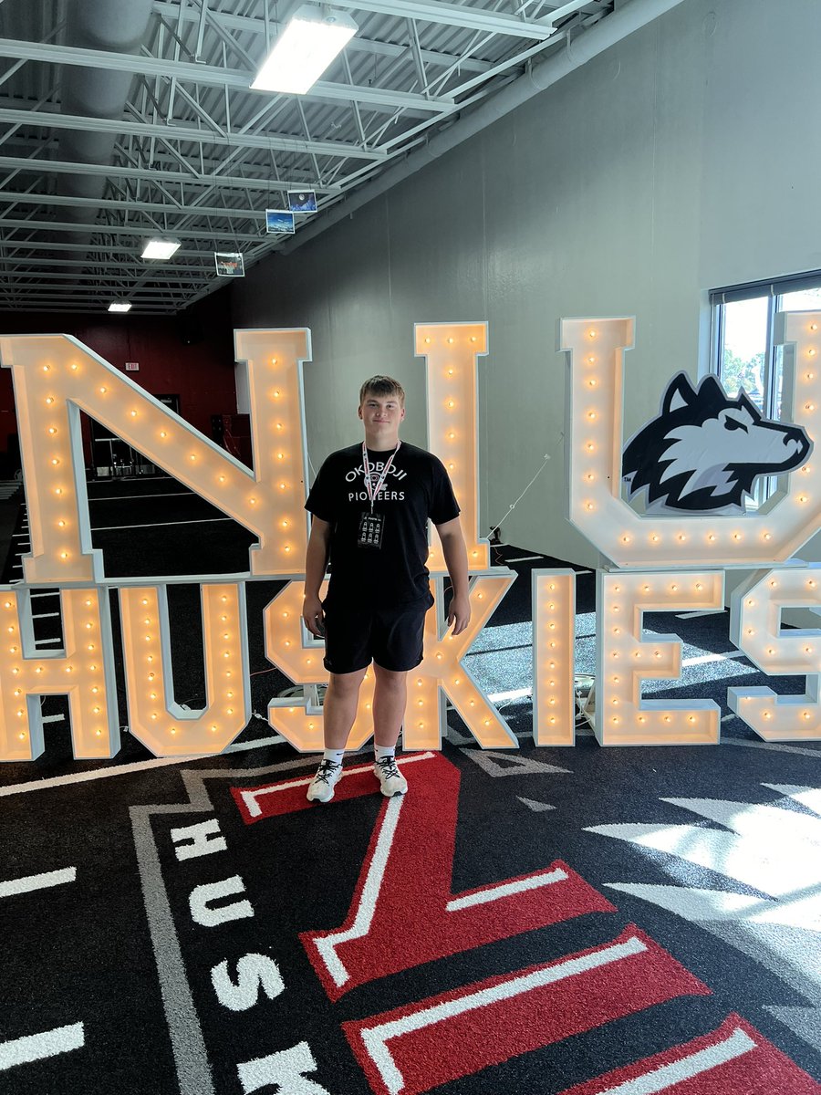 Calan Peters (@calanpeters) on Twitter photo Thank you <a href="/CoachAWang/">Andy Wang</a> for the opportunity to experience <a href="/NIU_Football/">NIU Football</a>! <a href="/CoachEidsness/">Eric Eidsness</a> <a href="/NIUCoachHammock/">Thomas Hammock</a> Thank you <a href="/CoachAWang/">Andy Wang</a> for the opportunity to experience <a href="/NIU_Football/">NIU Football</a>! <a href="/CoachEidsness/">Eric Eidsness</a> <a href="/NIUCoachHammock/">Thomas Hammock</a>