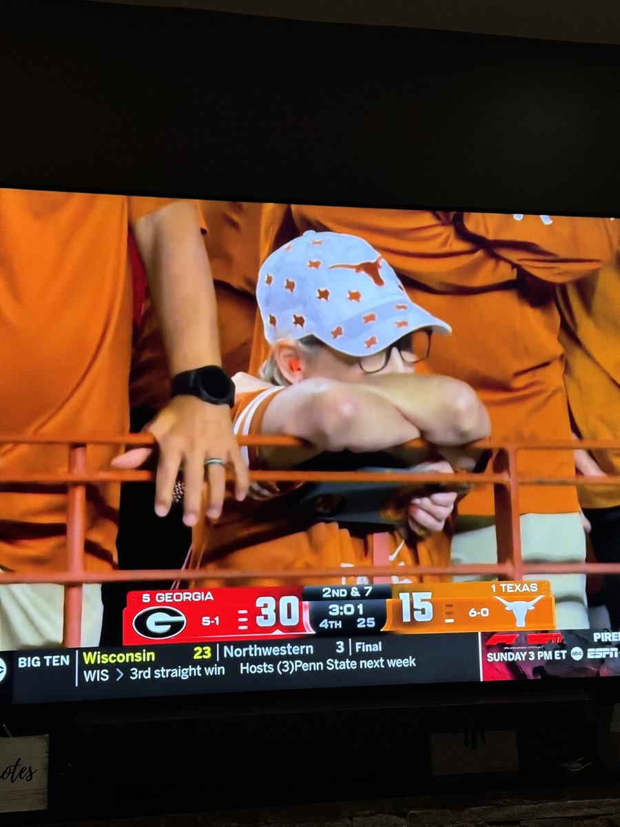 srtnavyfed's tweet photo. They Sick #GoDawgs https://t.co/unetaXsejF
