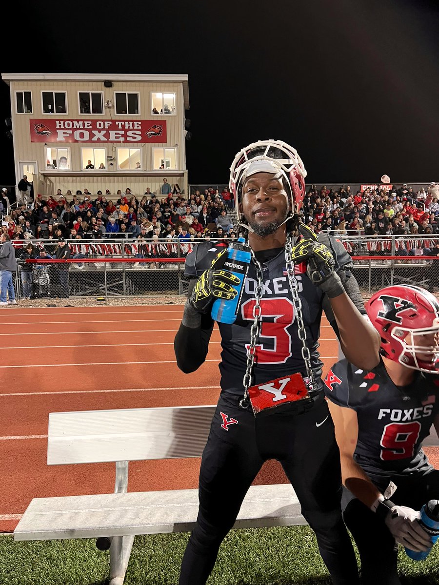 Coach Reveter tweet media