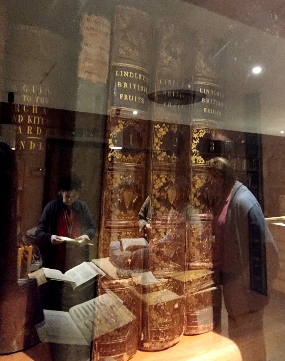 Through the Microscope is our ambitious new project with @johninnescentre &amp; @gressenhallFW  exploring #Norfolk’s changing landscape through #microscopy. Supported with public funding through <a href="/The_NationalUk/">The National Lottery</a> via
 <a href="/ace_national/">Arts Council England</a>