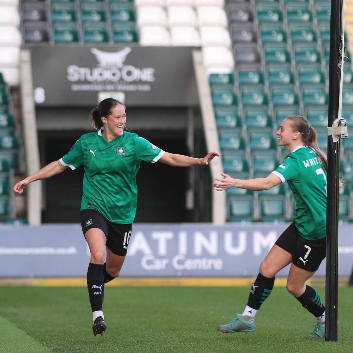 ArgyleWFC's tweet photo. Victory Sunday at Home Park 🏟️

#pafc https://t.co/f0NAZ2wWB3