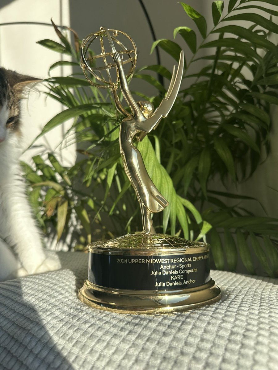 juliaddaniels's tweet image. Honored is an understatement.
My first EMMY!
My heart is so full♥️
Love my @kare11 family!!