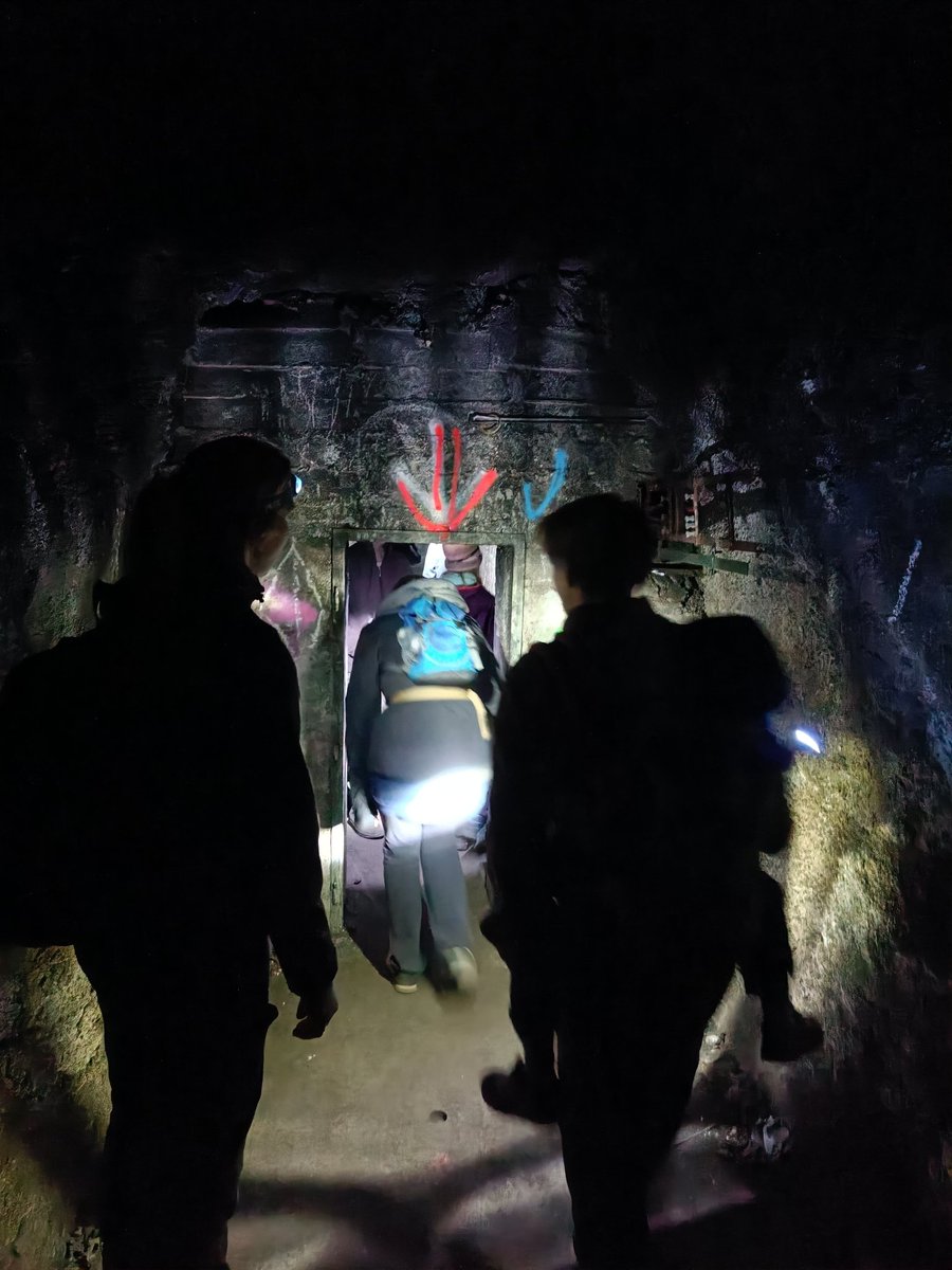 jkitconsult's tweet photo. Riesiger Weltkriegsbunker in Tschechien https://t.co/0bbP9Iv9ed