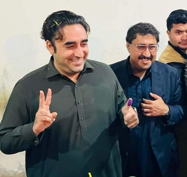 MFahadLashari's tweet photo. Happy 26th Constitutional amendment day✌️🇱🇾
Proud of you, Chairman sb ❤️
#ShukriaBilawal
#آئین_امانت_بھٹو_کا 
#JudicialReformsWithBBZ https://t.co/4j5bkOhMTo