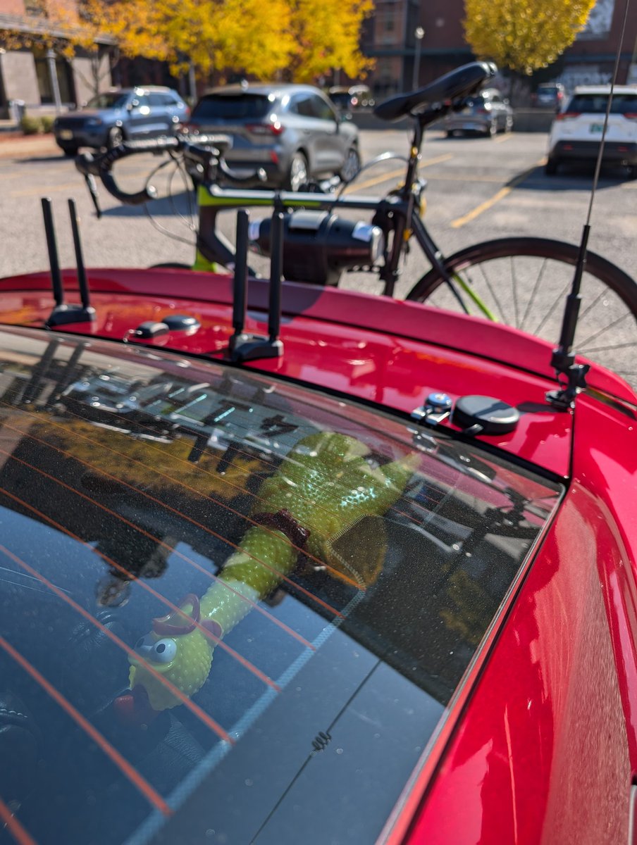 ki4ihc's tweet photo. Well that was a nice surprise to wake up to after a long day wardriving and cycling.
Thanks to @wiglenet @hardhatbrigade and everyone who took part yesterday.
This is the janky rig that helped get me to ~87k. I'll do a write up eventually, maybe as I build it's replacement... https://t.co/0UkPwZQcIx