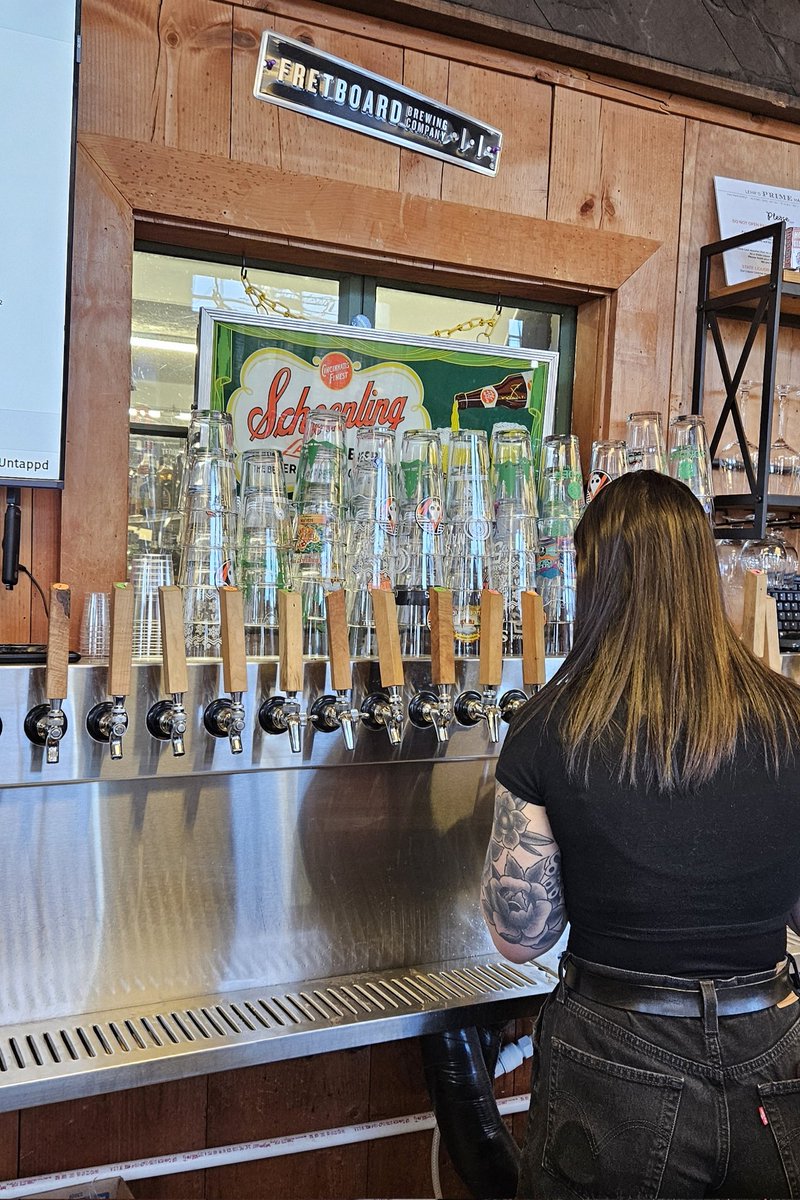 LanceMcAlister's tweet photo. Our weekend find: 1st time at @LehrsPrime in Milford. 
Enjoyed box lunches and a beer in their Taproom. Grabbed a couple of steaks, chicken breasts, and meatballs to bring home. Friendly staff. That's a great stop! https://t.co/1hbAiqWBdD