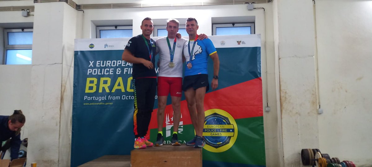 jmolmolopez's tweet photo. Este fin de semana en los X European Police &amp; Fire games, medalla de oro en trepa de cuerda en la categoria master, y bronce en la general conjunta de todas las categorias. https://t.co/f5TFmKPCve