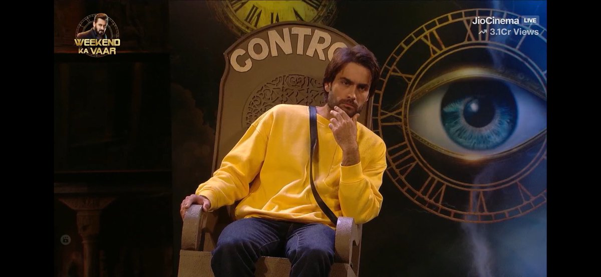 This was a very interesting round, got to know more about how #VivianDsena sees himself- he should speak more, the reality will keep getting crystal clear for people to decide for themselves of what he truly is. 
#BiggBoss18• #BB18