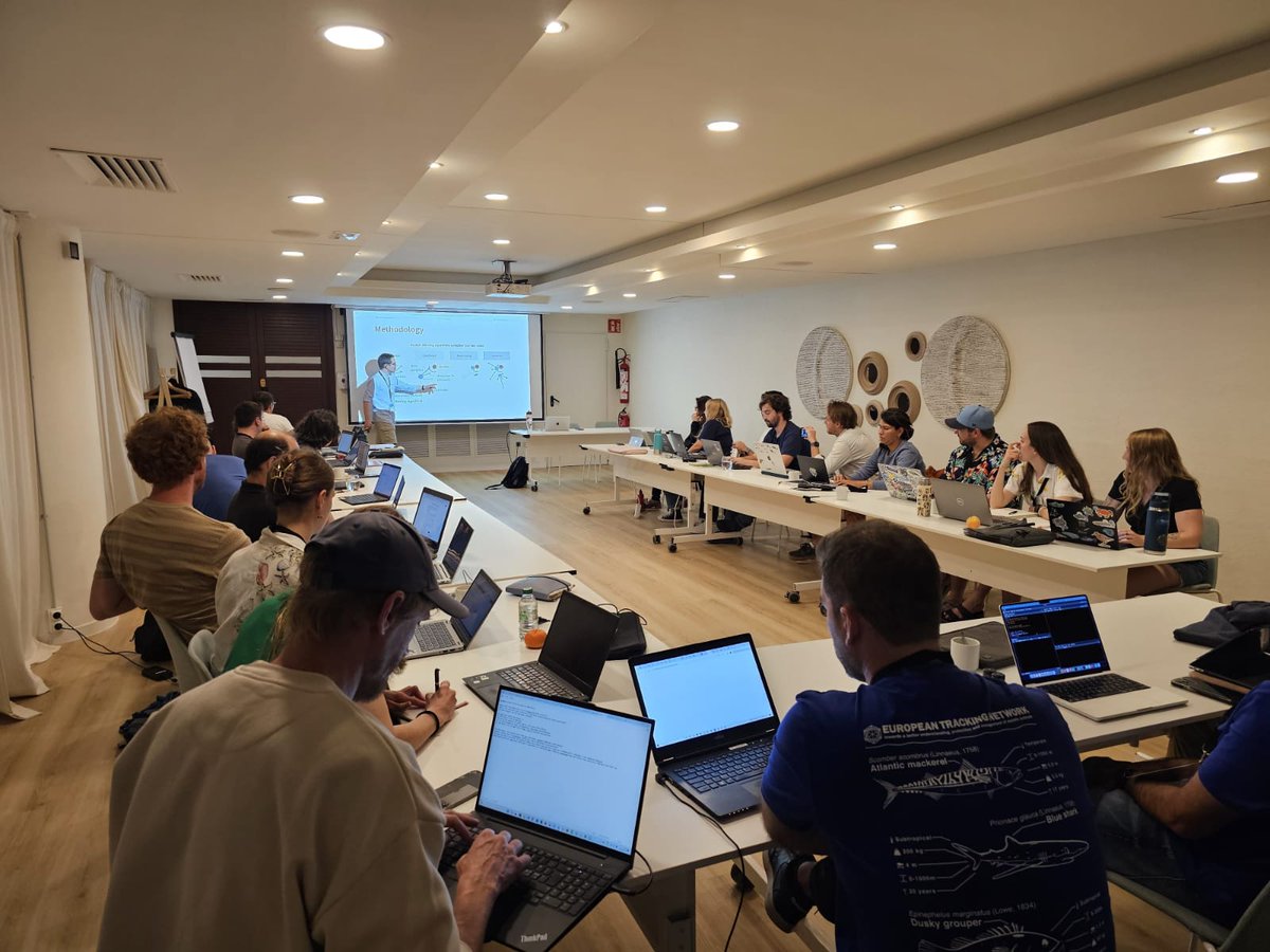edward_lavender's tweet photo. Huge to the #symposium organisers, everyone who joined our #workshop, @LuisAquatics &amp; @JelgerE for awesome support during the workshop, my colleagues at @EawagResearch &amp; @Stanislaw_Biber, @IllianJanine, @SophieScs10 and @JAThorburn for making #patter a reality! 3/6 https://t.co/1Y842YDX1P