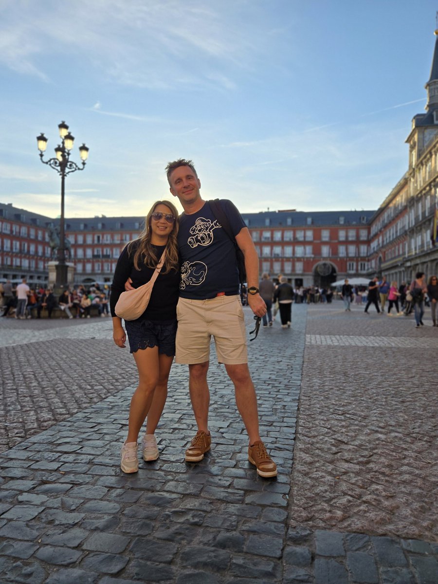 Thien-Lan Weber tweet media