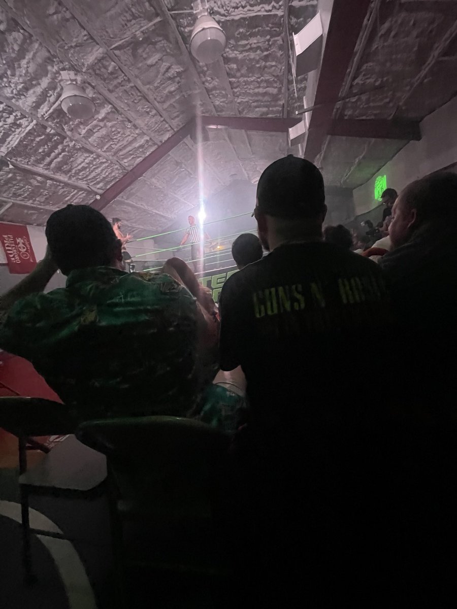UFO_Ten4's tweet photo. @TheDannyCage @4MonsterFactory Thank you guys for the experience and the opportunity to step foot in your establishment, I enjoyed myself and plan on returning🔥 Thank you @TheTravisJacobs @CamdenRoyalty @BrianMurphyPW @nickbattee and others for the tips and advice🔥✅ https://t.co/o331U8FFCt