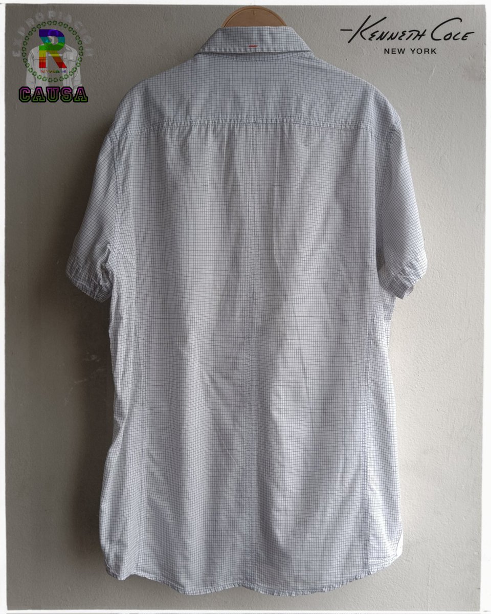 ReinvencionRopa's tweet image. Camisa de cuadros con mangas cortas #KennethCole. Detalles como el estampado en la manga y los bolsillos en la parte delantera la hacen única y muy funcional 😉
Está disponible en talla M y la puedes adquirir por solo 32 soles 🔥

📦 Envíamos a domicilio en todo el Perú 🇵🇪