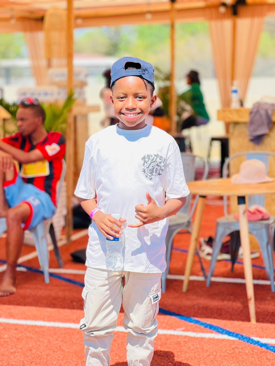 Extensions Utd SC tweet media