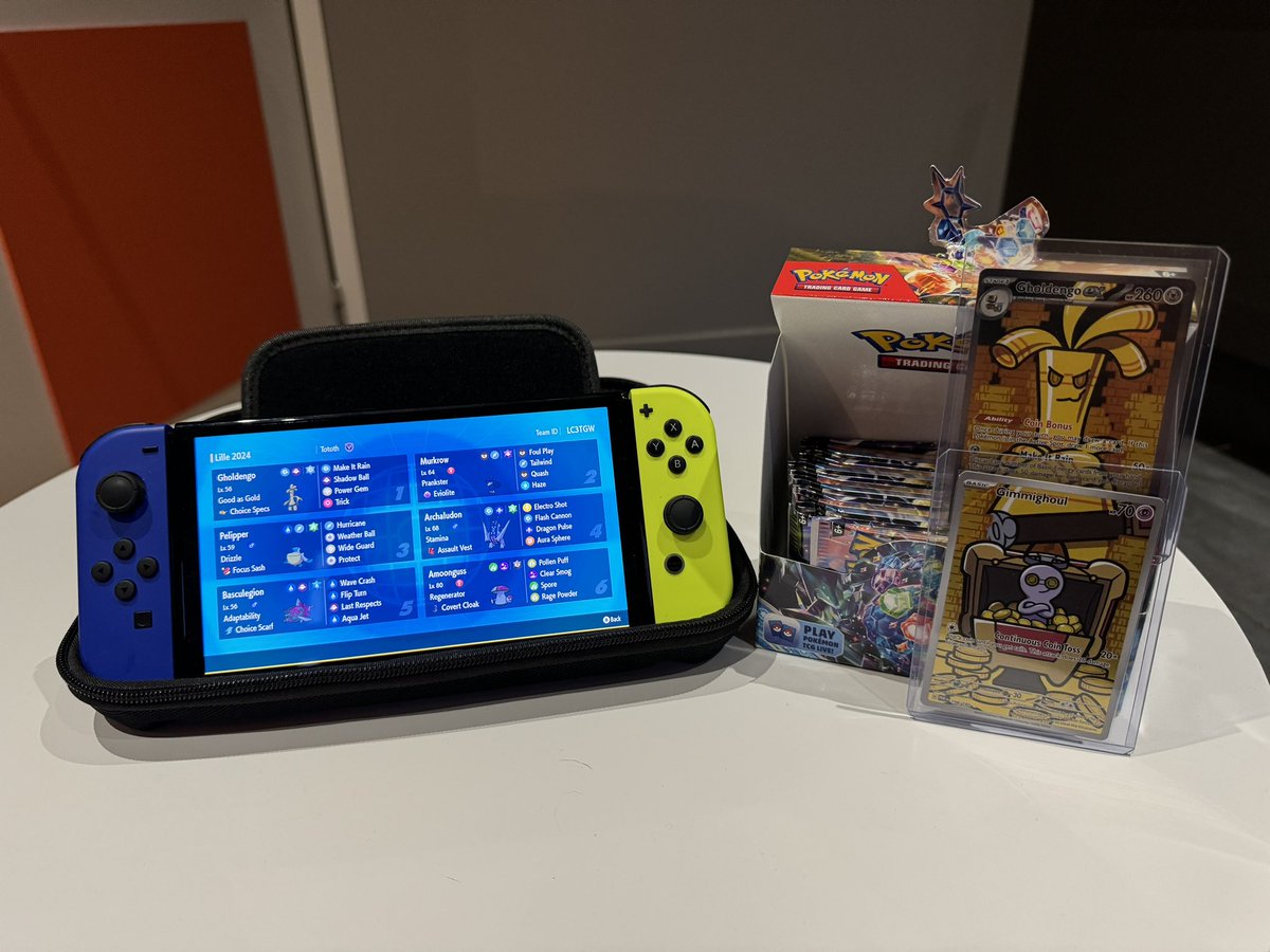 _tototh's tweet image. This is the end for Lille.✌🏼

I am pretty happy to make D2 for my first regional.

I am also happy with my run in D1. Unfornately I have a bad matchup against Vivillon and I faced 3 teams with this mon in D2. 😅

That’s the game. See you in Stuttgart. 😎