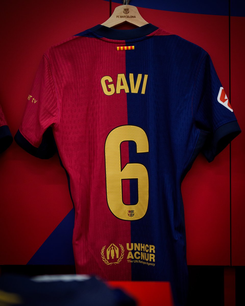 FCBarcelona_es's tweet photo. 348 días después... https://t.co/MXL7oocjuP