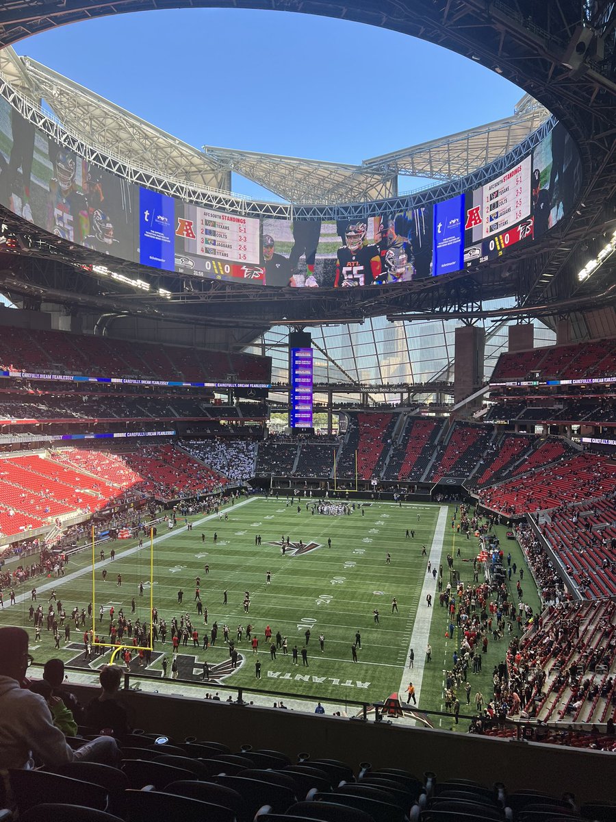 mytruths's tweet photo. Let's go, @Seahawks 💙💚

#seahawks #gohawks #12s #SEAvsATL #firstNFLgame https://t.co/LAATQUJJPv