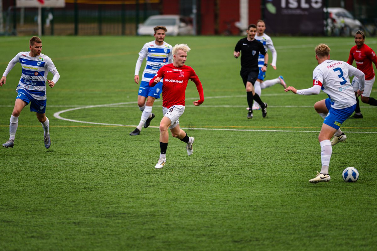 OTTELUKOOSTE. 🔴⚪⚫

Kauden viimeinen ottelukooste Youtube-kanavallamme! youtube.com/watch?v=qV-sUD…

OP Pohjois-Karjala maksaa jokaisesta JIPPOn Ykkösliigan sarjaottelussa tekemästä maalista 20€ JIPPO-juniorit vähävaraisten tukirahastoon. Potiksi muodostui  980€! 🙏🏼

📷 <a href="/fotomik/">Mikko Kalavainen</a>