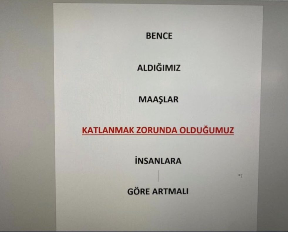 nocontextkatip's tweet photo. 1 yeni istek: https://t.co/UJMVqFiD2a