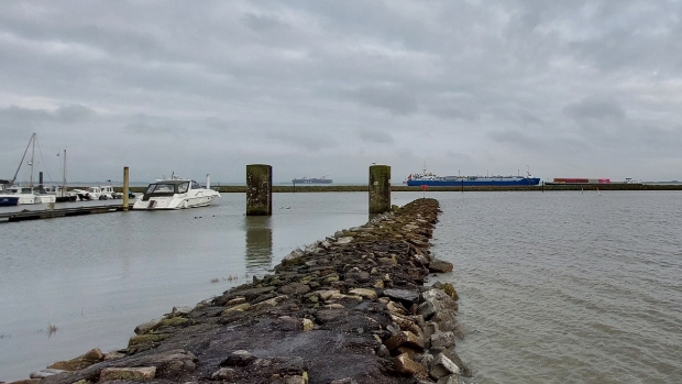 Hoedekenskerke herdenkt bevrijding -  internetbode.nl/beveland/l/430…