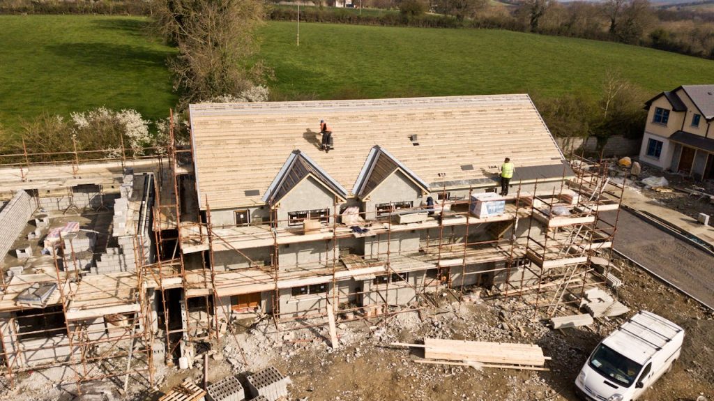 Trusted_KC's tweet photo. At Trusted Roofing, we know the importance of a timely roof replacement in maintaining your property’s value and safety. In our latest blog, we share expert tips and first-hand experiences from years of serving Kansas City.

🔗 https://t.co/H1f6cbW2wB

#RoofingTips https://t.co/MhhqOXFjFX