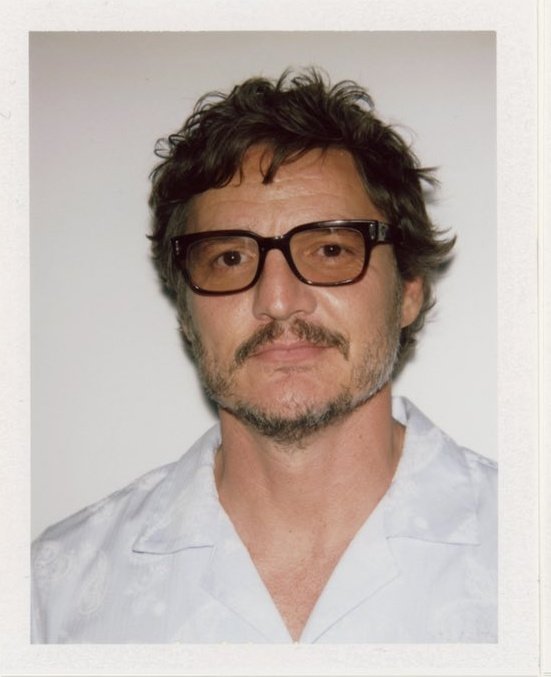 wizardjarin's tweet photo. Reminder that this Pedro Pascal pic exists 🤍 https://t.co/bi20wcCOvT