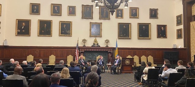 PAED_Outreach's tweet photo. Our Court, through Judges Kearney, Kenney, and Murphy, addressed over 80 lawyers and students in the American Inns of Court National Civility Discussion with the UPenn, Villanova, and Temple Law Inns of Court at the Mayors Reception Room in City Hall on Tuesday evening October 15 https://t.co/Es4N35IcuP