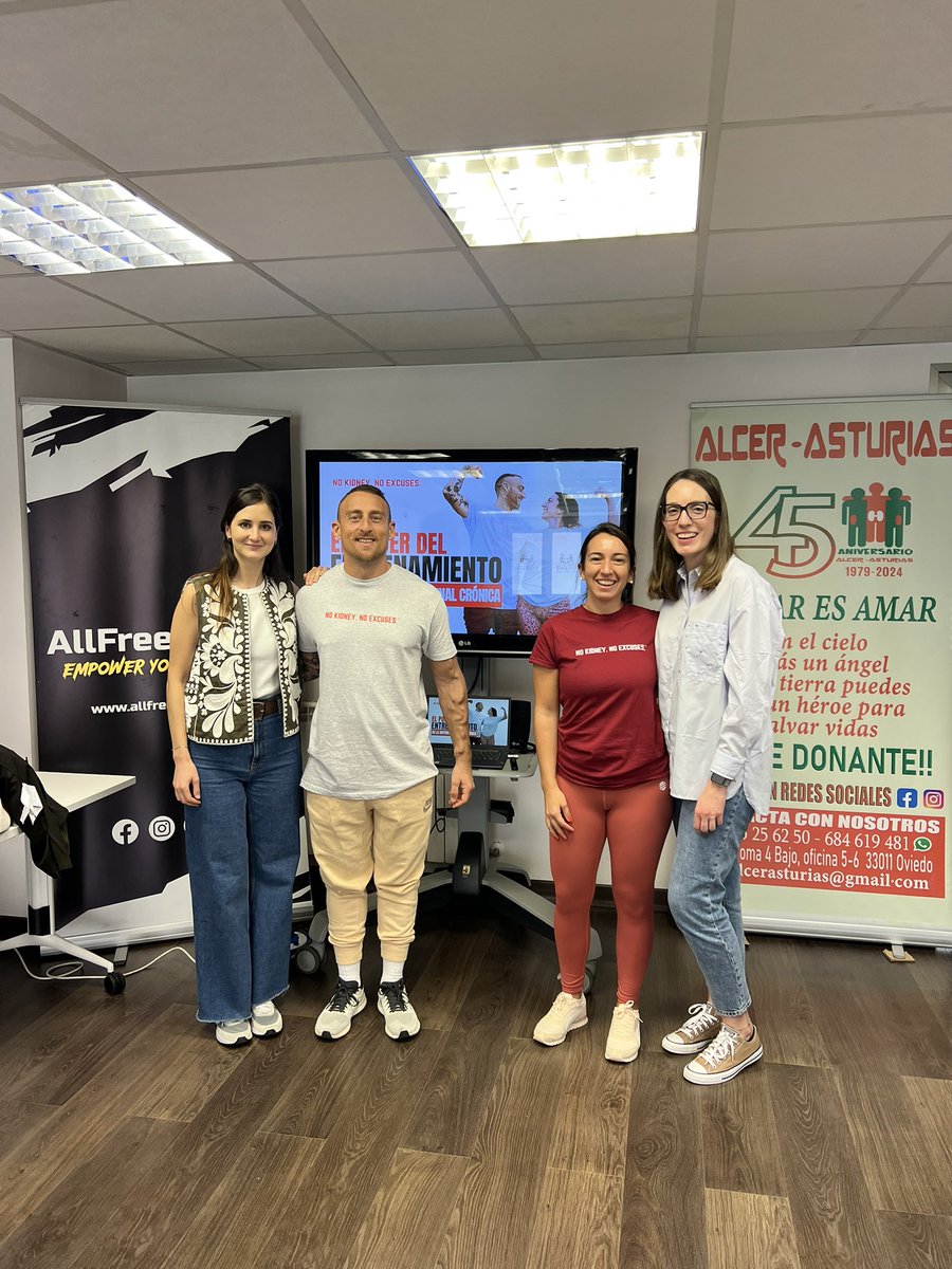 86Deli's tweet photo. Hablando de la diálisis domiciliaria en la Jornada Renal de Alcer en Oviedo.
La diálisis en casa ¿es posible?
@NefroHUCA @HUCA_Asturias @FNALCER https://t.co/qqCo5G0QCF