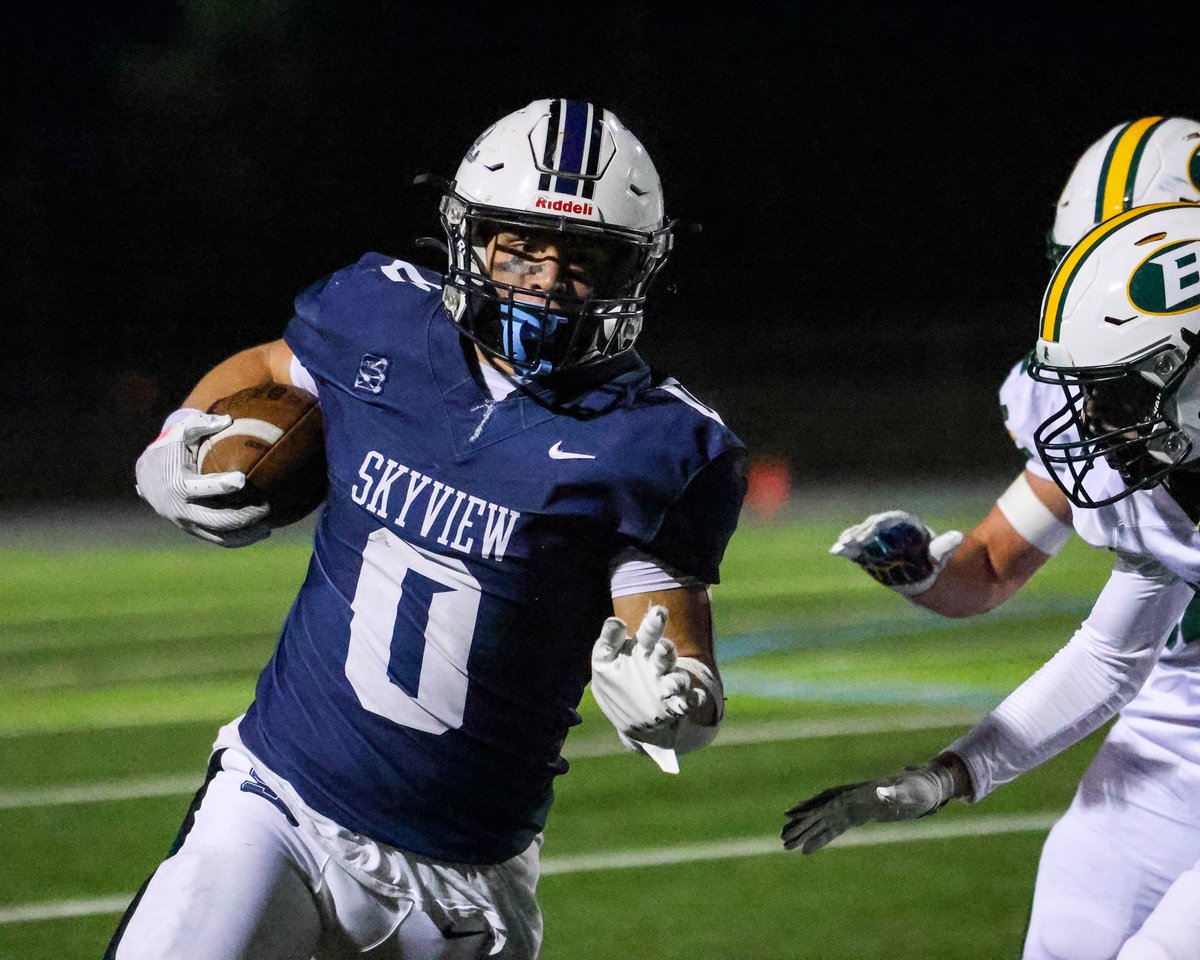 Danielle Crow tweet media