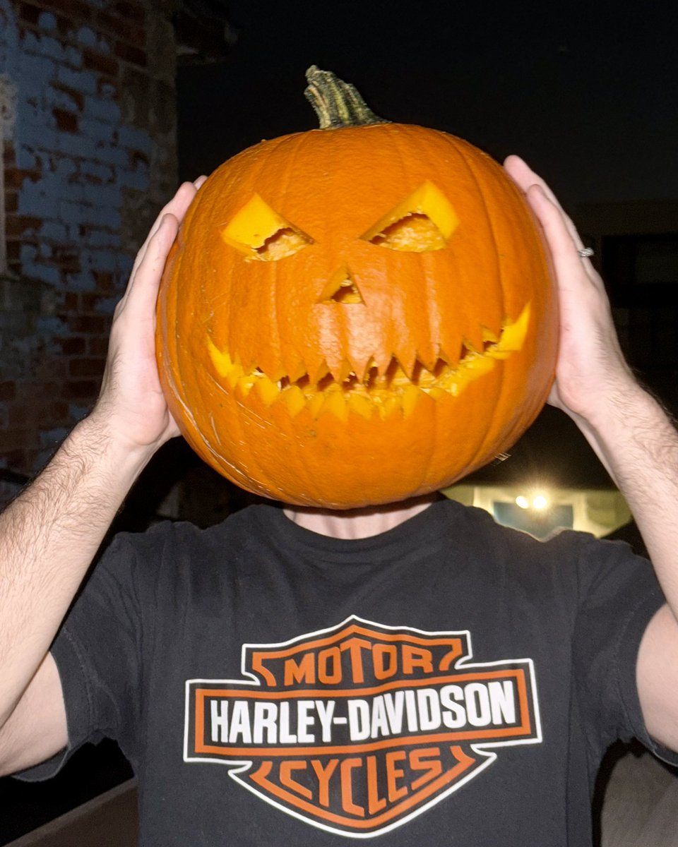 Michael Rizzi tweet media