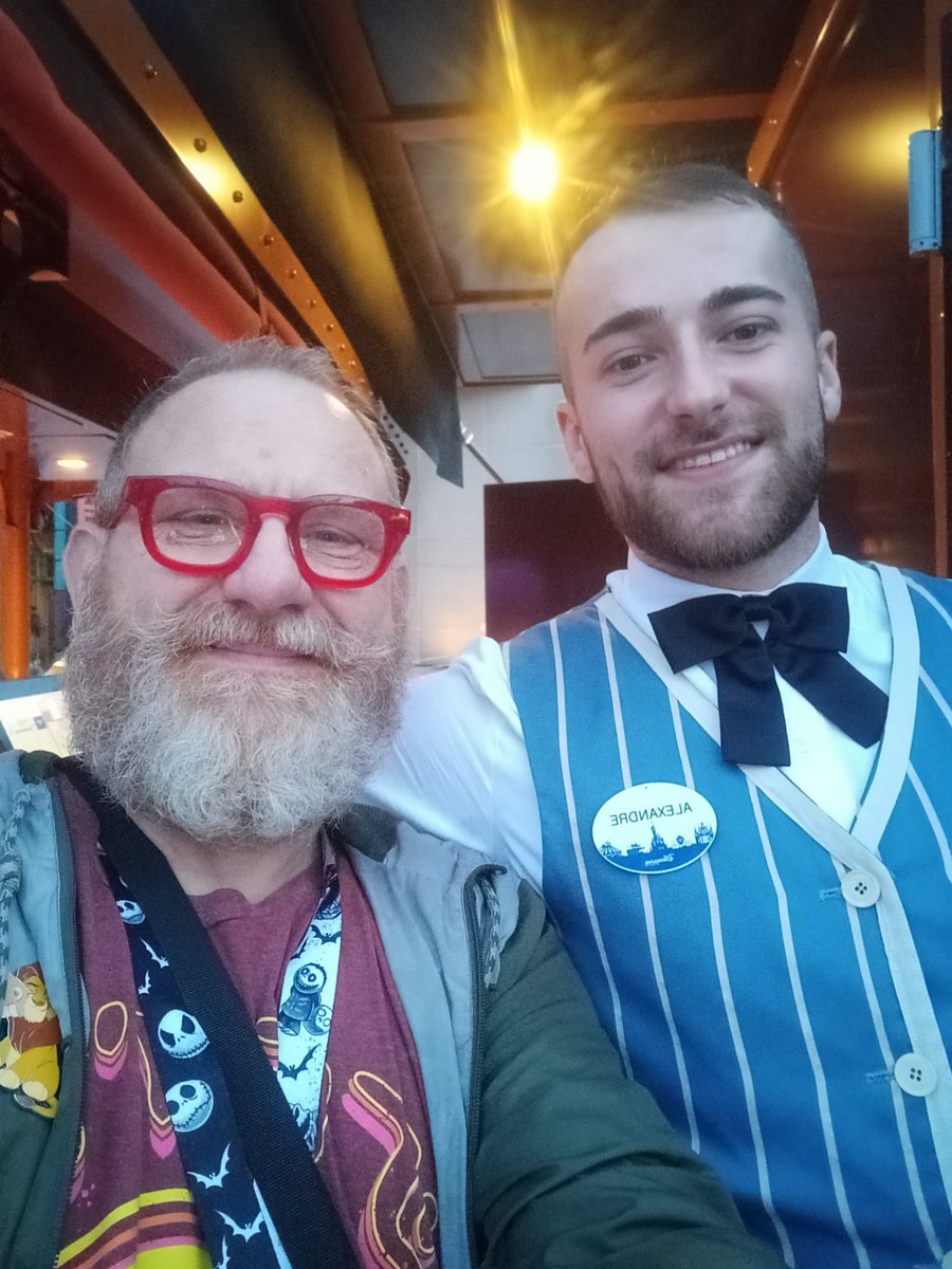 Ilneseraitpasla's tweet photo. @CastCompliment
@castcompliments
#castcompliment
#castcompliments
@DisneylandParis
#disneylandparis
@DLPHelp
Merci Alexandre du stand crêpe hyperion pour votre amabilité et sympathie https://t.co/JAvroBjS8d